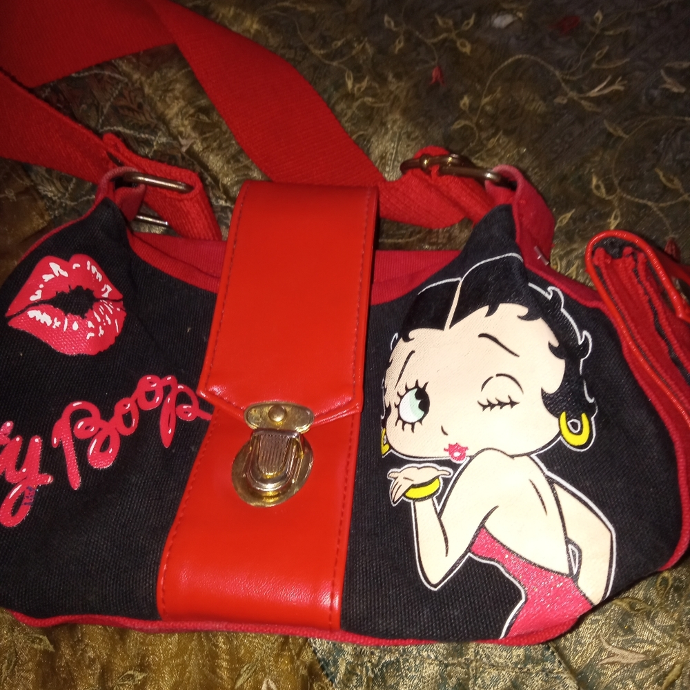 Super cute small Betty boop purse